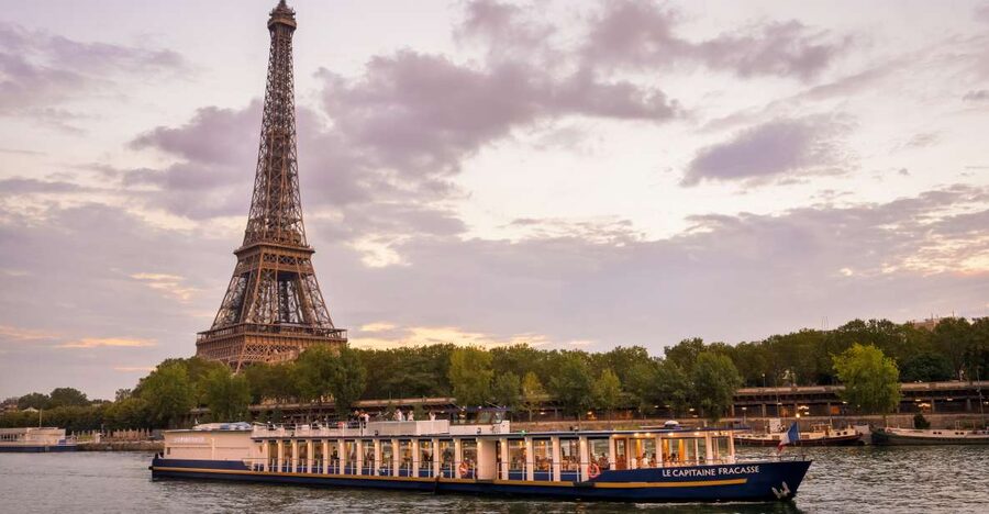 Paris: Romantic Cruise with 3-course Dinner on Seine River - Window tables, central seats, and the terrace