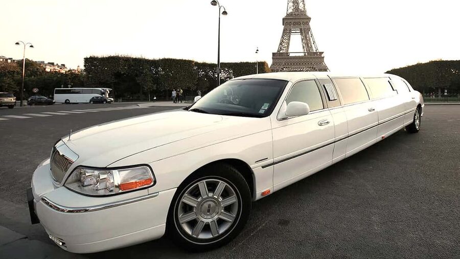 Paris: Romantic Limousine Tour - Paris by limousine, from Opéra to the Eiffel Tower