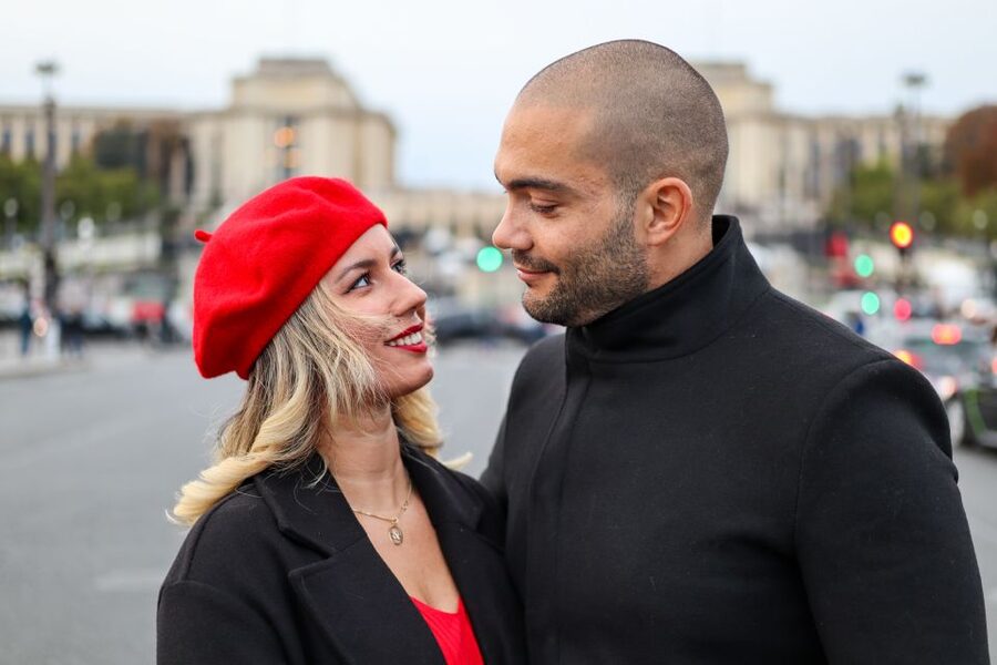 Paris: Romantic Photoshoot for Couples - Proposals, Anniversaries, and Big Moments