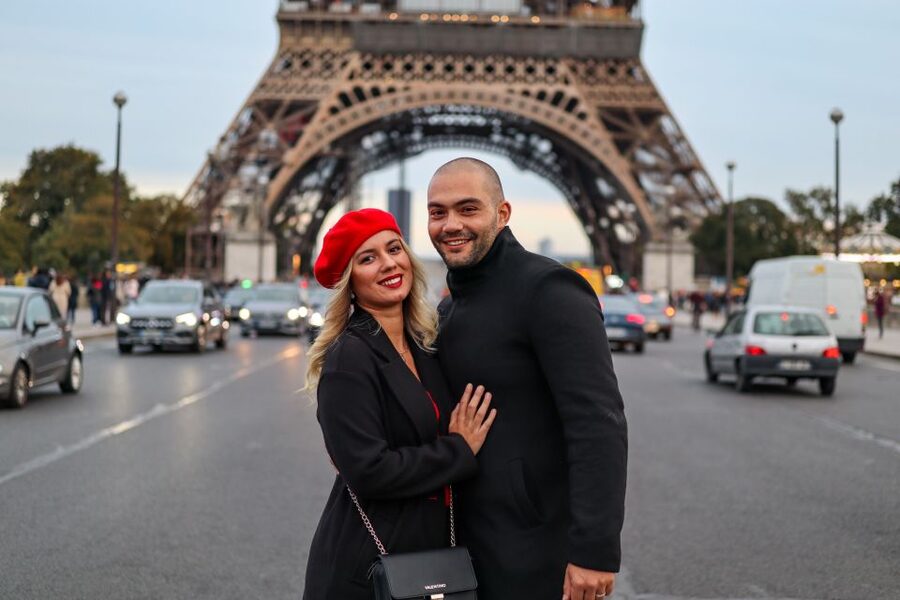 Paris: Romantic Photoshoot for Couples - How to Prepare for Better Pictures