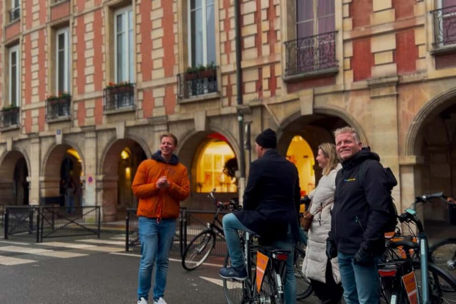 Paris: Secret City Bike Tour Off the Tourist Path - Luxembourg Gardens and the Pantheon