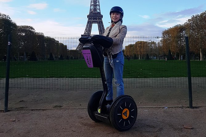 Paris Segway Express Tour (12 monuments in 1 hour and 30 minutes) - Pont Alexandre III: the grand finish