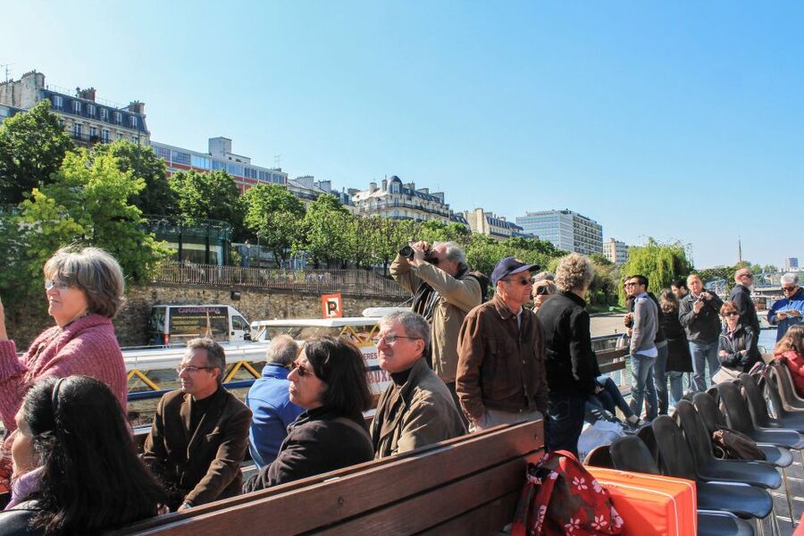 Paris: Seine River and Canal Saint-Martin Cruise - From the Musée d’Orsay to the heart of old Paris