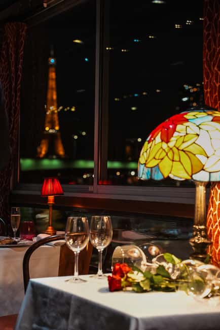 Paris: Seine River Cruise with 3-Course Dinner & Live Music - Is $182 a fair price?