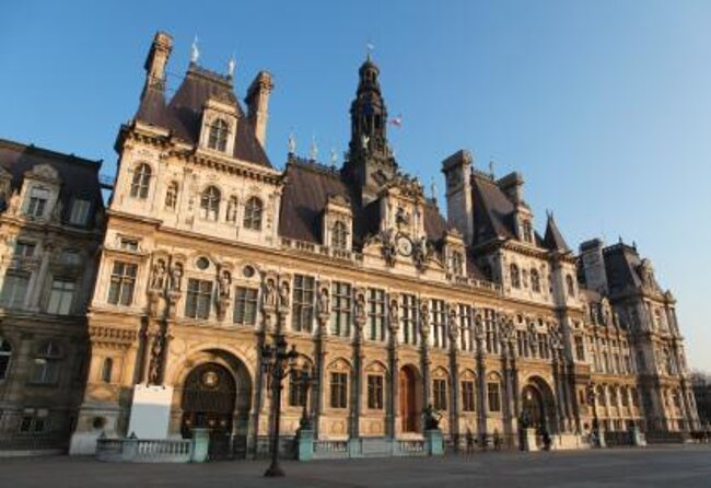 Paris Seine River Hop-On Hop-Off Sightseeing Cruise by Batobus - Key things to know before boarding