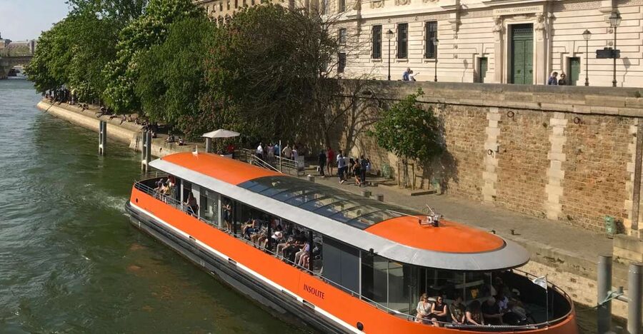Paris: Seine River Panoramic Cruise - How the $19 price compares with the experience