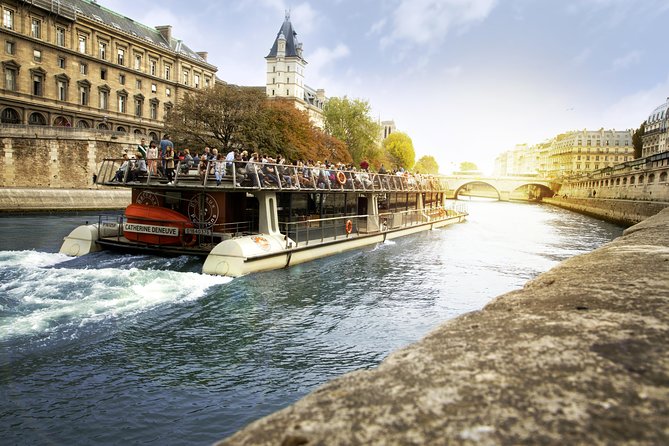Paris Seine River Sightseeing Cruise with Commentary by Bateaux Parisiens - Musée d’Orsay and the Left Bank