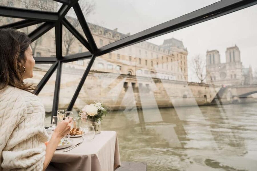 Paris: Sightseeing Cruise on the Seine with 3-Course Lunch - From Alexandre III Bridge to Musée d’Orsay