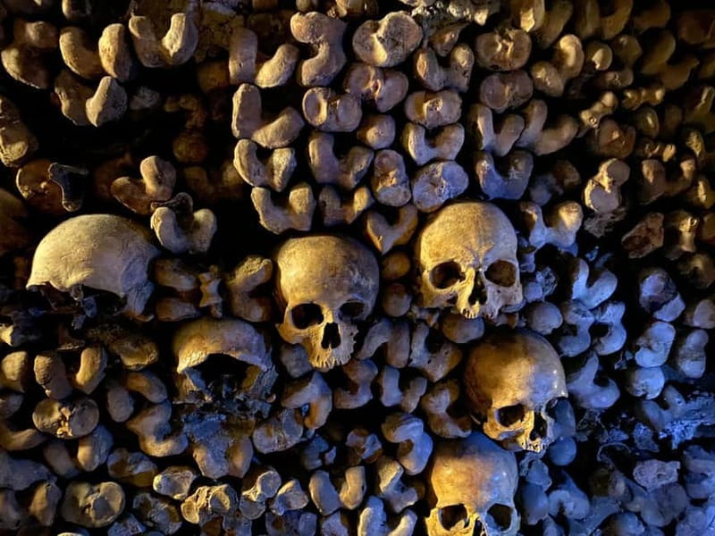 Paris: Small-Group Catacombs Tour with Skip-the-Line Entry - The quarry beneath the city