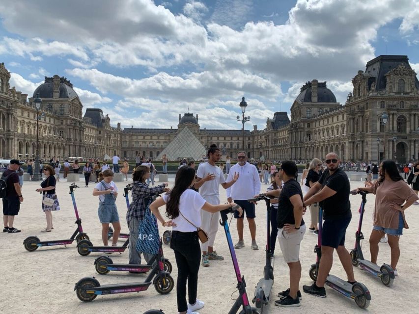 Paris: Small-Group E-Scooter Tour with a Local Guide - The 16th Arrondissement and the Eiffel Tower