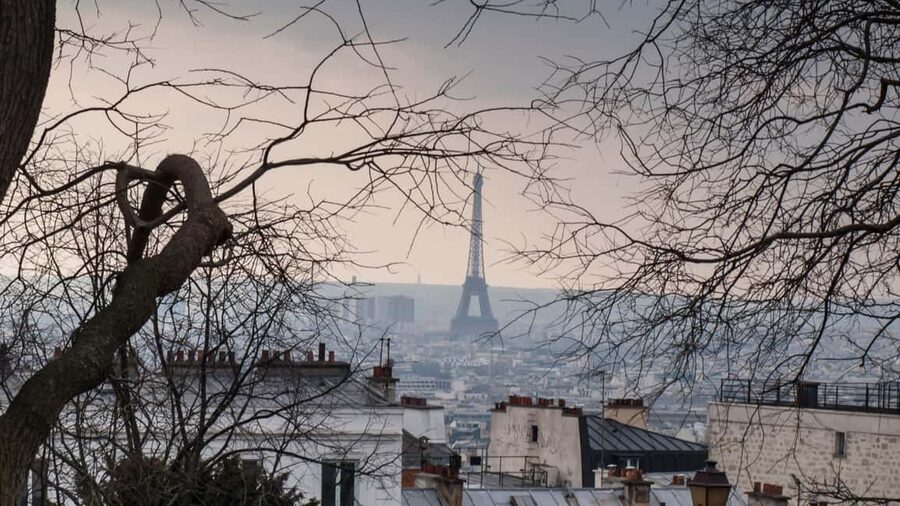 Paris: Small Group Moulin Rouge & Sacré Cœur Montmartre Tour - Should you book it?