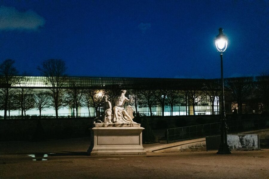 Paris: Sunrise Running and Sightseeing Group Tour - Pont de l’Alma, Trocadéro, and the Eiffel Tower
