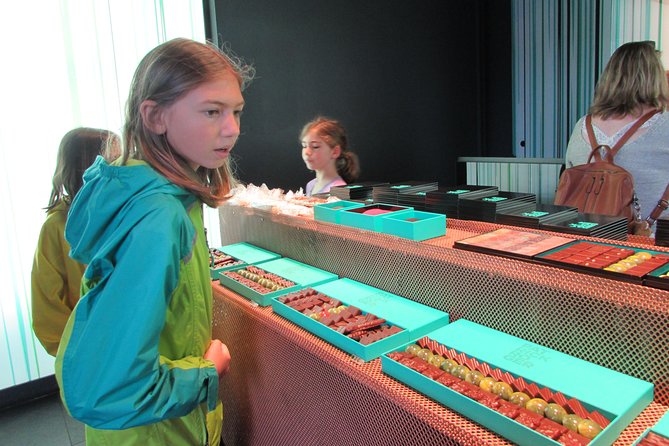 Paris Sweet & Chocolate Family Treasure Hunt - Key points to know before booking