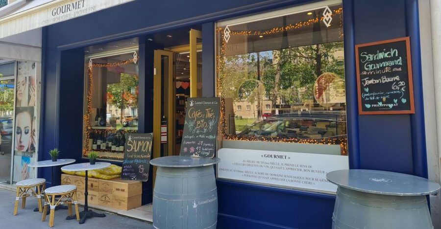 Paris: Tasting of 3 Wine and 3 Cheese - Why the host makes the difference
