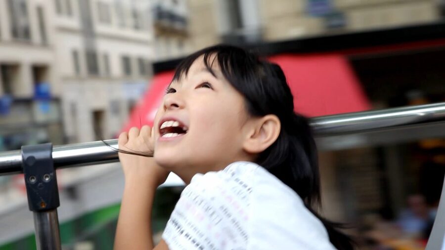 Paris: Tootbus Kids Bus Tour Experience - Grand Palais and the return through Paris