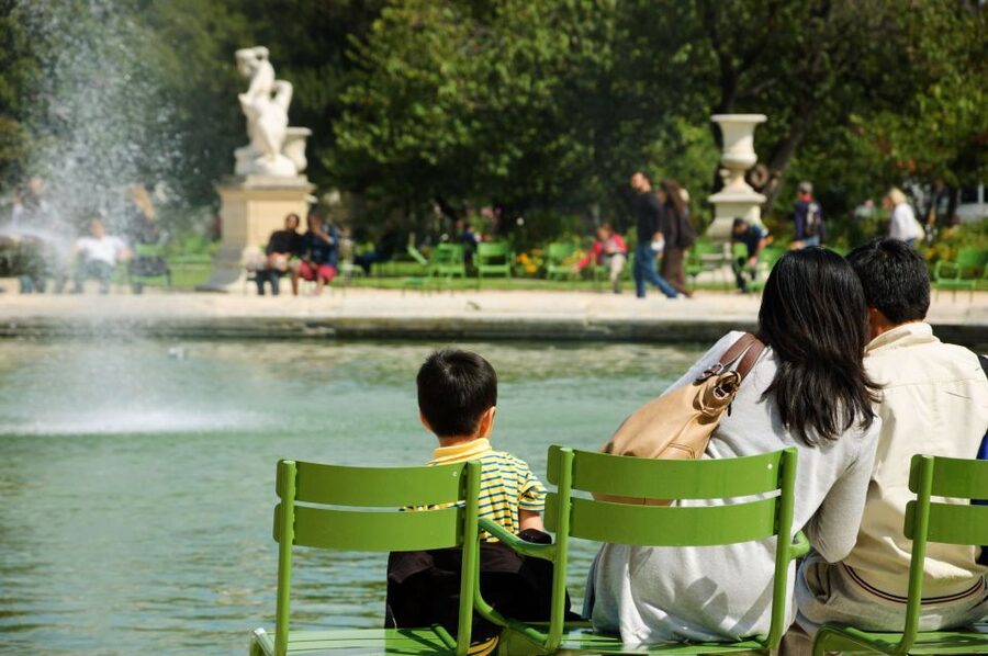 Paris: Tootbus Kids Bus Tour Experience - Starting at 23 Boulevard des Capucines