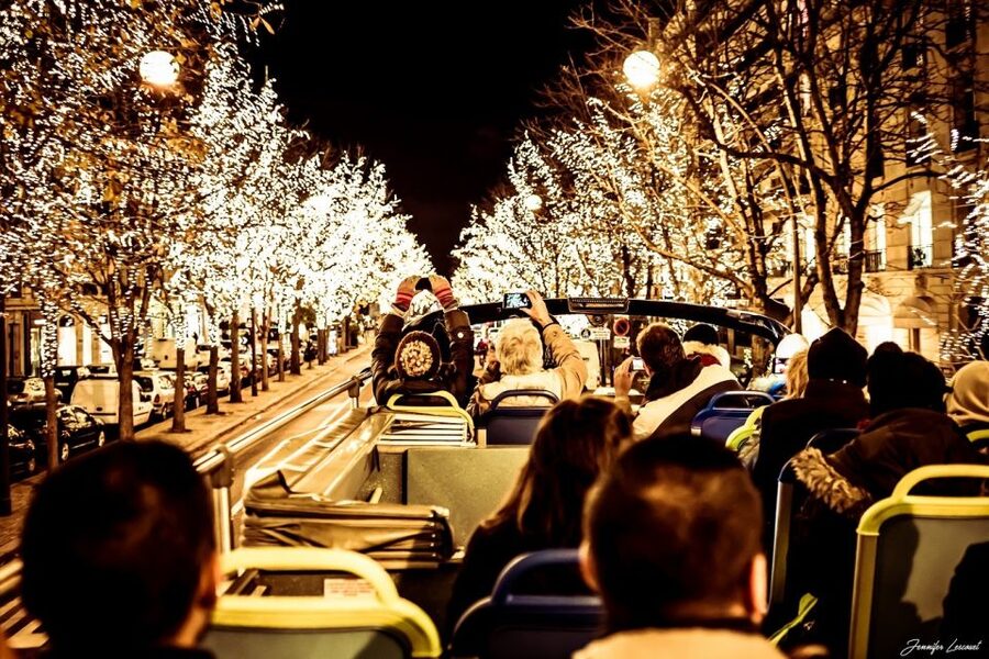 Paris: Tootbus Open-Top Christmas Bus Tour - The return toward Boulevard Haussmann