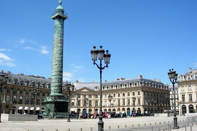 Paris Top Attractions & Hidden Gems around your Hotel Private Orientation Tour - Le Marais and the value of local orientation