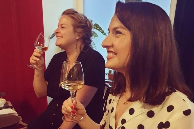 Paris Top Sights Half Day Walking Tour + Wine Tasting Experience - A fast start in Montmartre at Anvers