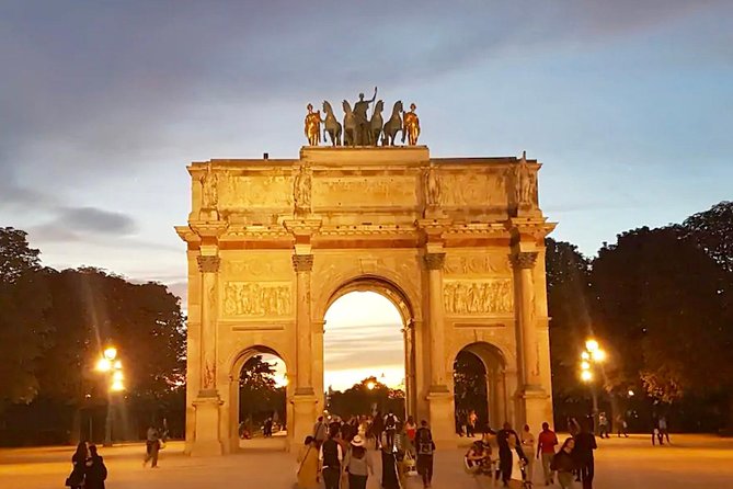 Paris Top Sights Half Day Walking Tour with a Fun Guide - Starting beneath Sacré-Coeur in Montmartre