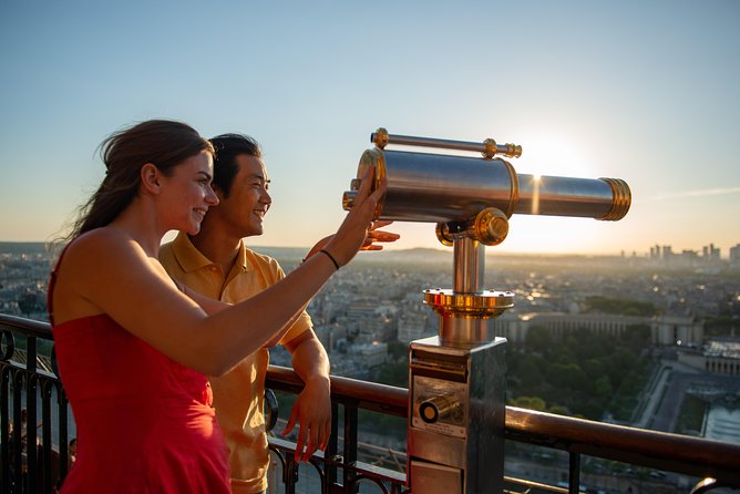 Paris Tour with Lunch at the Eiffel Tower and Seine River Cruise - Lunch at Madame Brasserie on the Eiffel Tower
