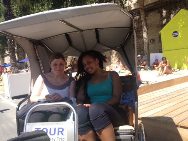 Paris Tuk-Tuk: 2, 4 or 6H First Highlights & Parisian Areas - Comfort, weather, and the feel of the ride