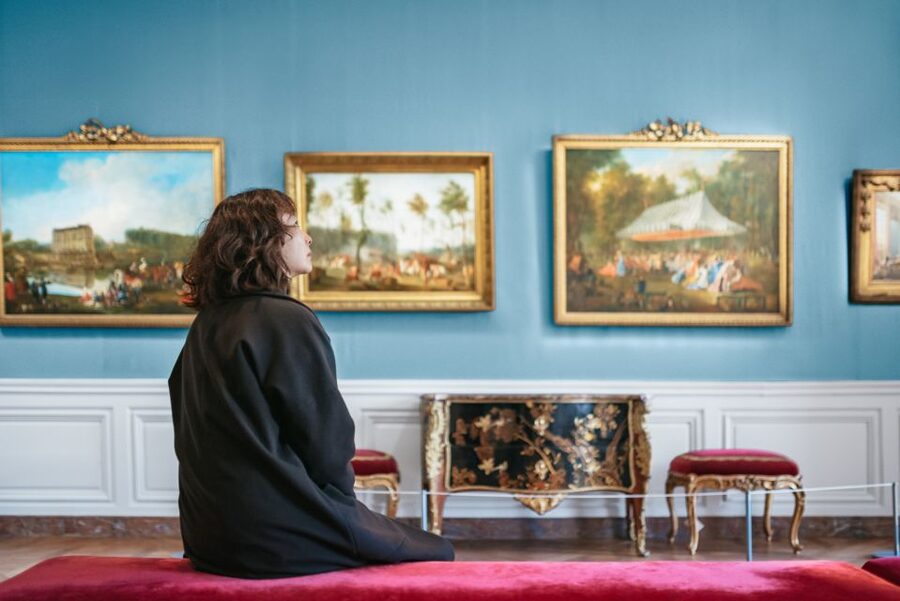 Paris: Versailles Palace and Gardens Full Access Ticket - Louis XIV, Marie Antoinette, and court life