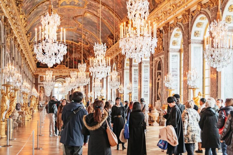 Paris: Versailles Palace and Gardens Full Access Ticket - Walking the Versailles Gardens