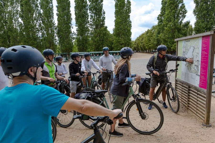 Paris: Versailles Palace and Queen Hamlet E-Bike Tour - Thirty minutes in the gardens