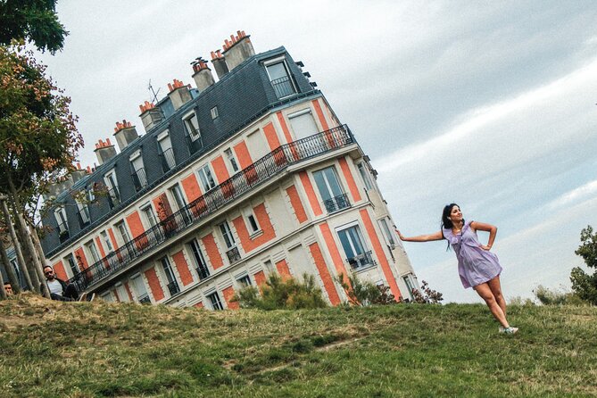 Paris Walking Tours: Discover Paris' Iconic Sites and Secret Spots - The Eiffel Tower and Notre-Dame