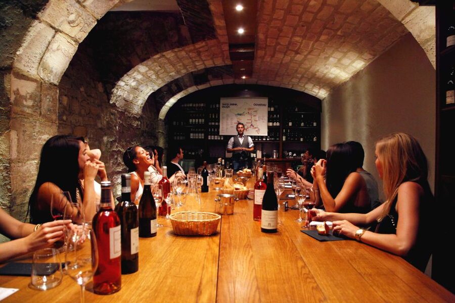 Paris: Wine and Cheese Lunch - Why this Paris wine and cheese lunch works