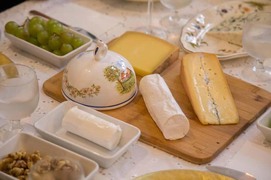 Paris: Wine and Cheese Tasting with a Chef Sommelier - Mouffetard Market and the food of the neighborhood