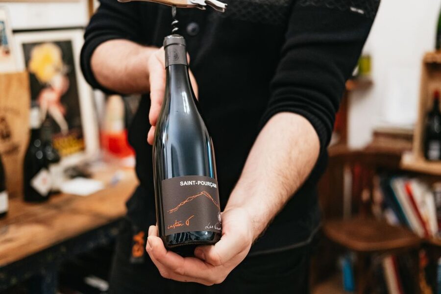 Paris: Wine Tasting Experience with 6 Wines and Cheese Board - From terroir to the French appellation system