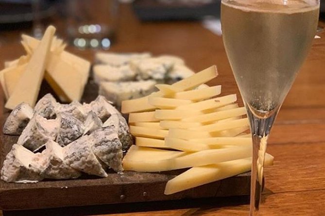 Paris Wine Tasting plus Cheese Lunch with an Expert Sommelier - Five wines from across France