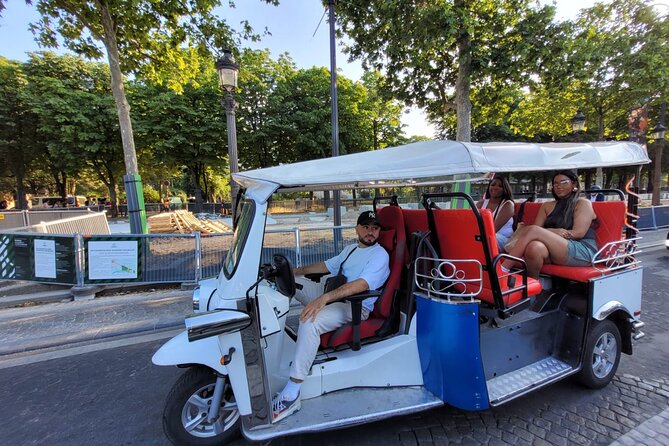 Paris with a Tuk Tuk - Private 2-Hour TukTuk Tour - Who should book it?