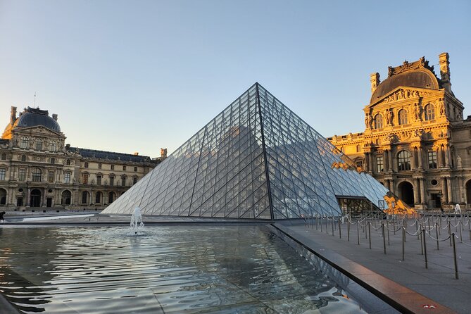 Paris Without People - Sunrise Bike Tour & Breakfast - Starting near the Louvre at 15 Rue de Montpensier