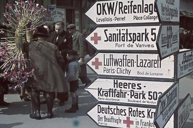 Paris WW2 The German Occupation Small group or Private tour - Place de la Concorde and the Liberation