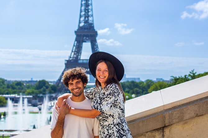 Paris: Your Own Private Photoshoot at the Eiffel Tower - What the photographers add