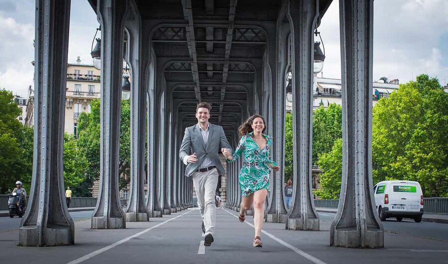 Parisian Proposal Perfection. Photography/Reels & Planning - Practical details for a smooth proposal