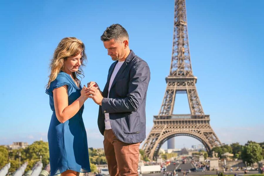 Parisian Proposal Perfection. Photography/Reels & Planning - Planning the surprise with Liya