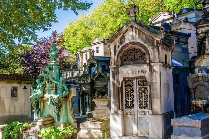 Père-Lachaise Cemetery Paris Tour with Audioguide - Who will enjoy this experience most?