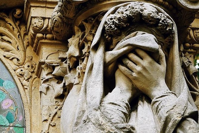 Père Lachaise Cemetery Walking Tour - Semi-Private 12ppl Max - A 2.5-hour walk and what to bring