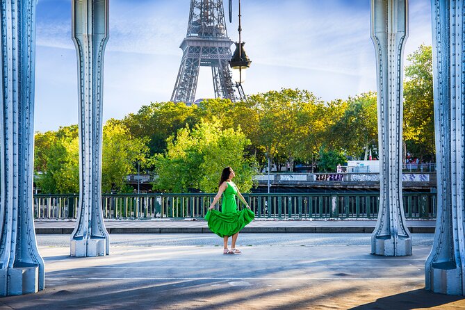 Photo Session Around Eiffel Tower - Pont d’Iena and the riverfront