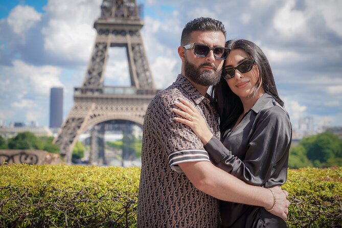 Photoshoot in Paris - Mariana’s approach suits people who dislike posing