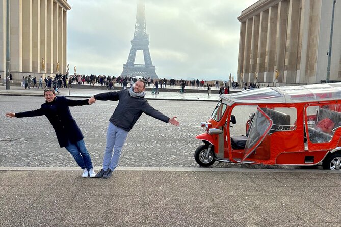 Premium private tour of Paris in an Electric TukTuk (4 hours) - A fast, personal introduction to Paris