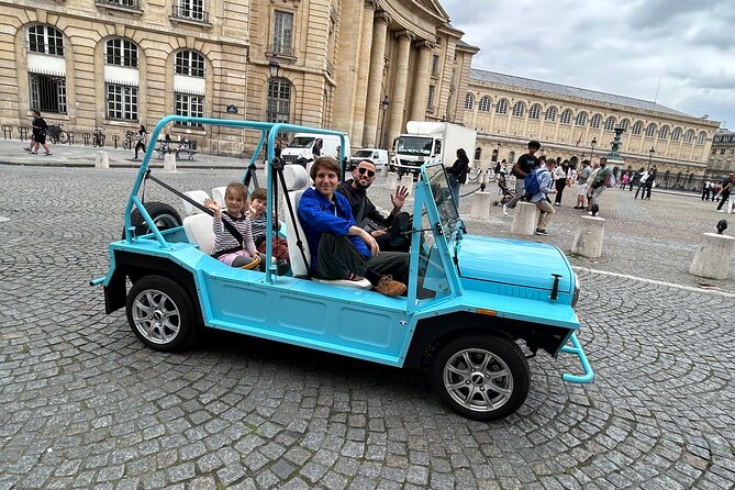 Private 2 - Hour Paris Landmarks Tour by Golf Cart Mini Moke - Opéra Garnier and Place Vendôme