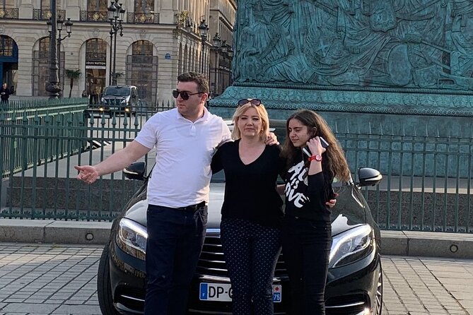 Private Arrival Transfer from CDG or ORLY airports to Paris city - Door-to-door drop-off in Paris