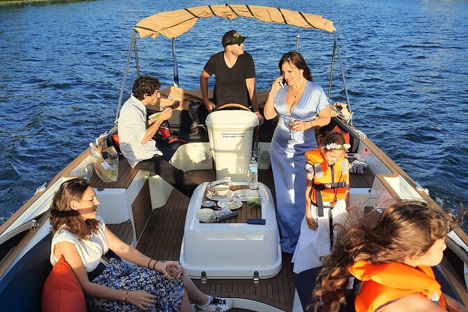 Private cruise in Paris - Private does not mean fully guided