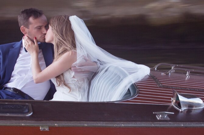 Private Cruises in the Heart of Paris - The best occasions for booking