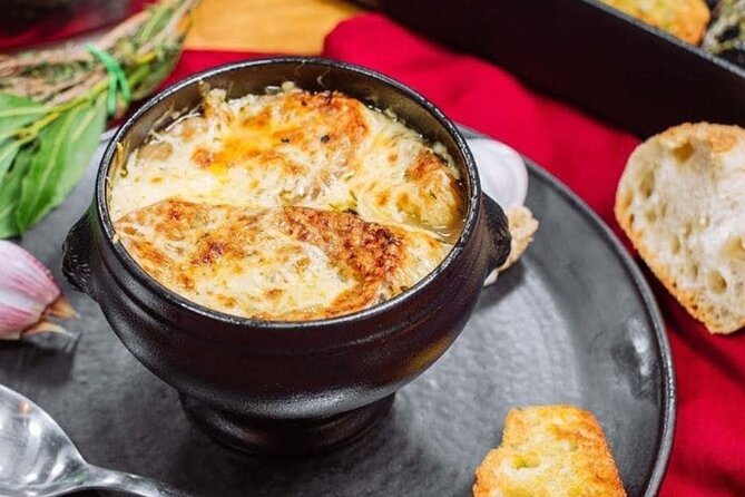Private Foodie Tour in Paris: Exquisite French Cuisine - What the $210.26 price really covers